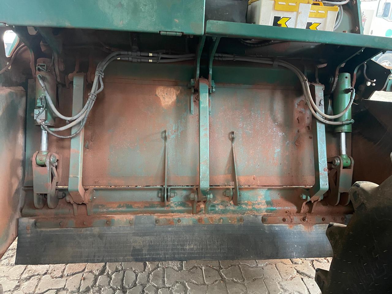 Recicladora Wirtgen WR200 Ano 2017 com 5.940 Horas - Thumbnail 2